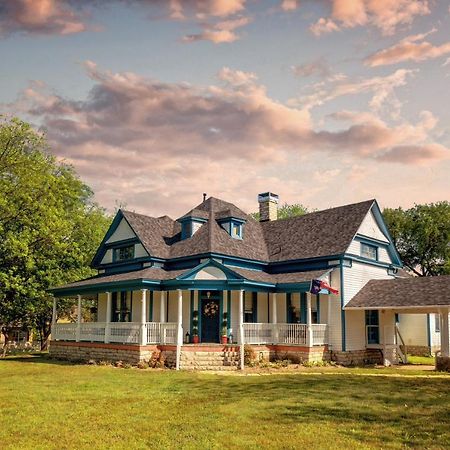 Blue Heron Bed And Breakfast On Lake Granbury Dış mekan fotoğraf