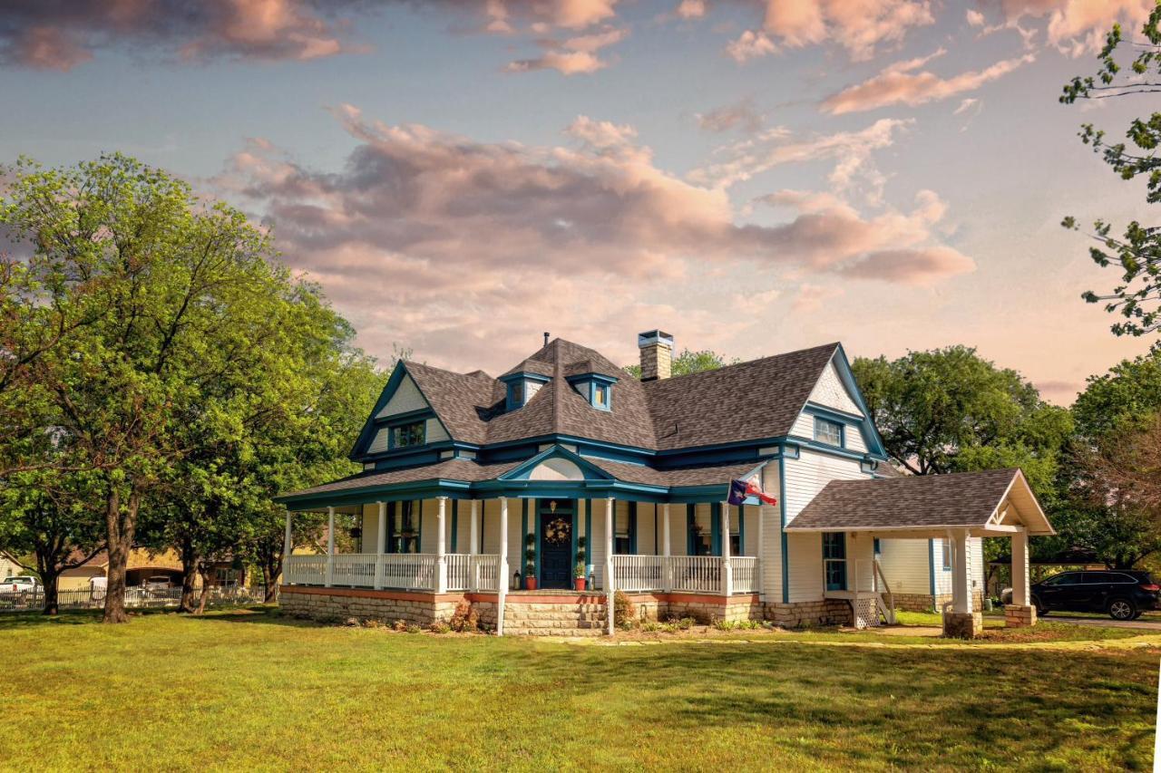 Blue Heron Bed And Breakfast On Lake Granbury Dış mekan fotoğraf
